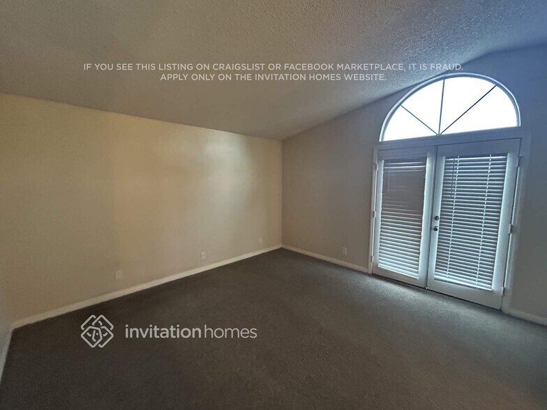 Building Photo - 4763 W Ave L8