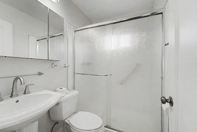 Building Photo - CHARMING 2bed 1 Bath Marysville