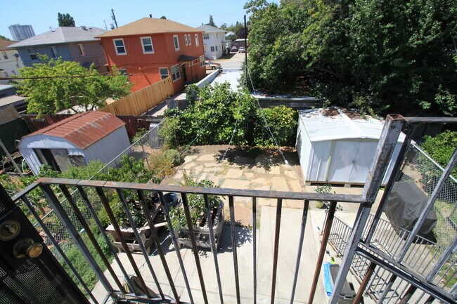 Building Photo - 1152 53rd St