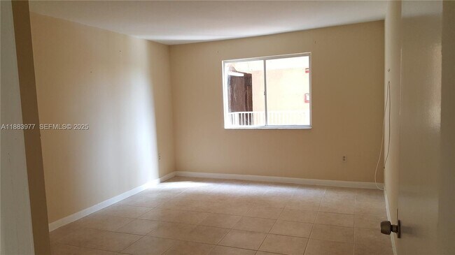 Building Photo - 15221 SW 80th St