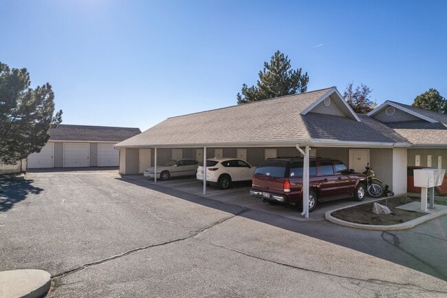 Building Photo - 750 N 1060 W