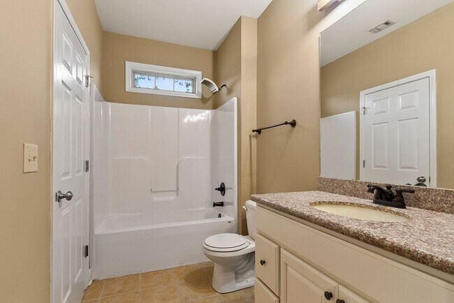 Building Photo - Charming 3 Bedroom 3 Bath Home Available in Fall 2025! Apply Today!