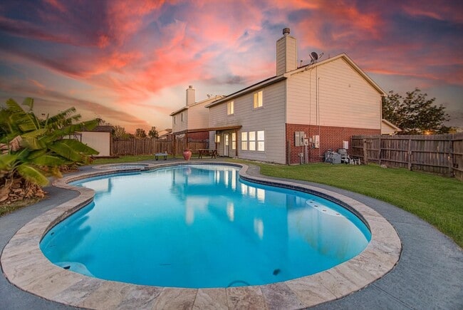 Building Photo - 3107 Rendezvous Ct