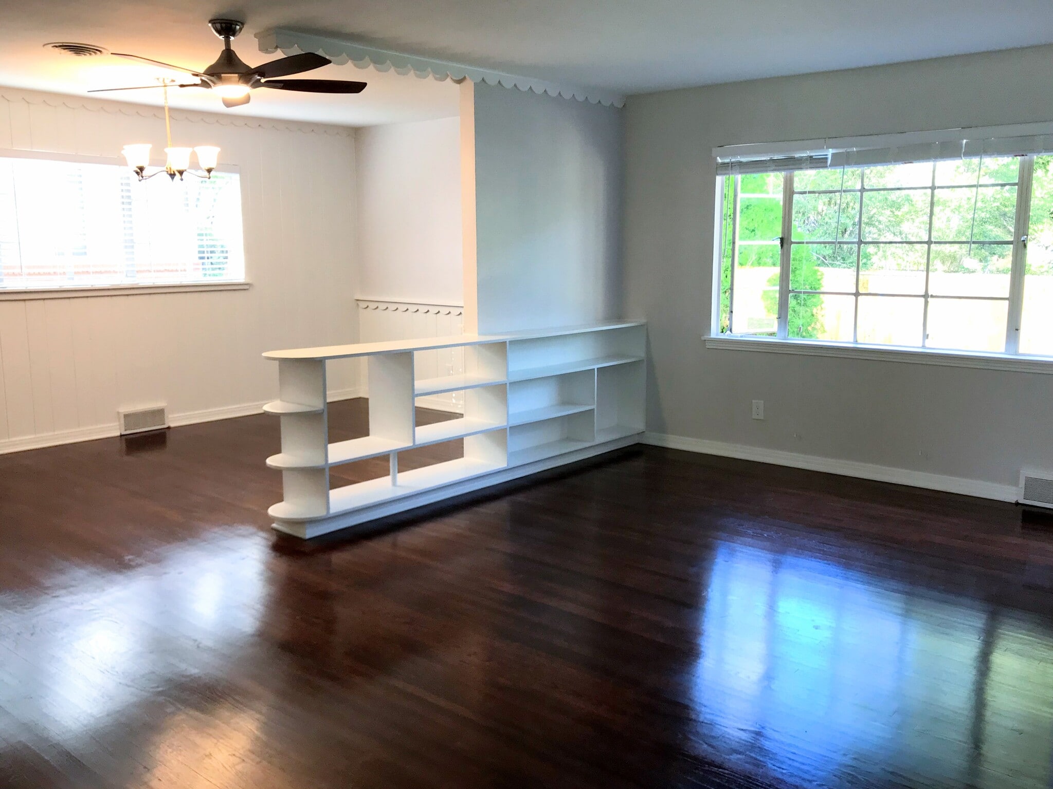 Building Photo - 3108 Medina Ave