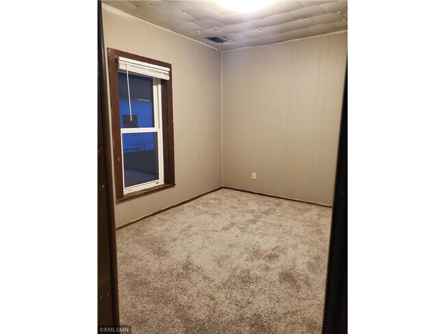 Building Photo - 103 N Pearl St