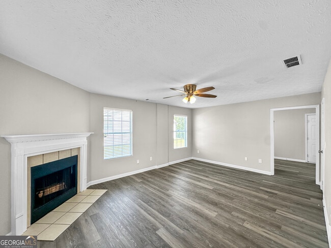 Building Photo - 178 Marsh Glen Dr