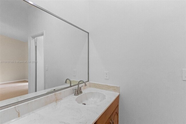 Building Photo - 4165 SW 85th Ave