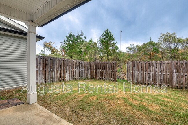 Building Photo - 5352 Nikki Way