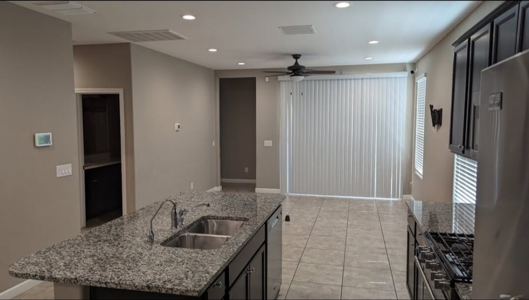 Building Photo - 38221 W San Ildefanso Ave