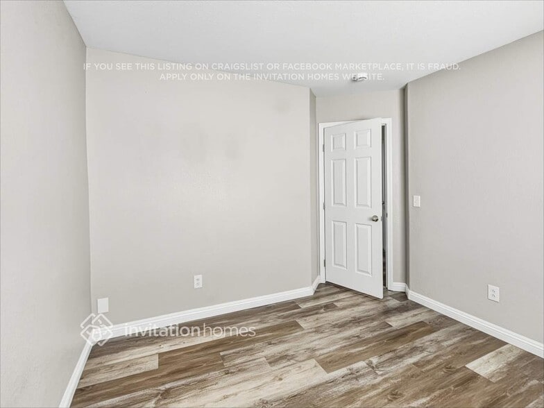 Building Photo - 7505 Jockey Ave