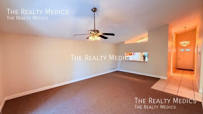 Building Photo - 10725 Brice Ct