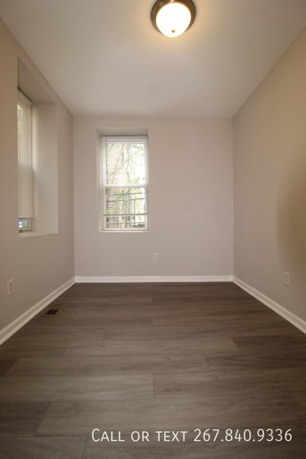 Building Photo - 1016-1018 S 52nd St-18.1A