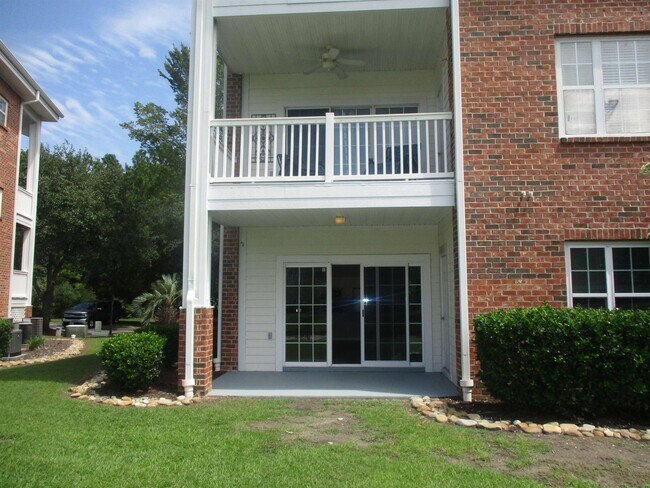 Building Photo - 3923 Gladiola Ct