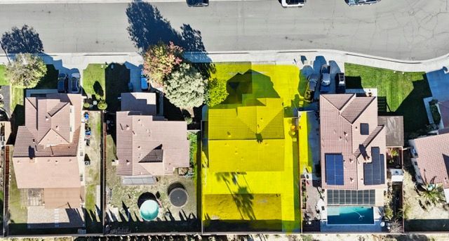 Building Photo - 1844 Paradise Way