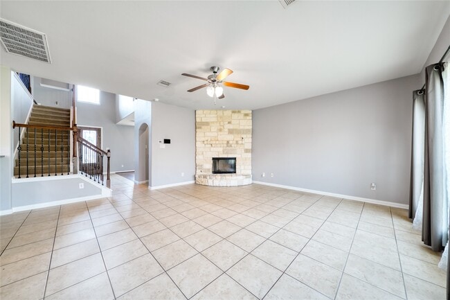 Building Photo - 4818 Seabird St