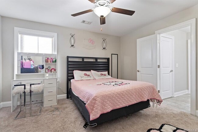 Building Photo - 522 Jeffrey Dr