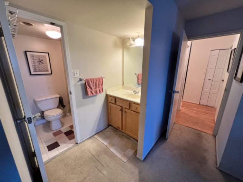 Building Photo - 4500 S Four Mile Run Dr