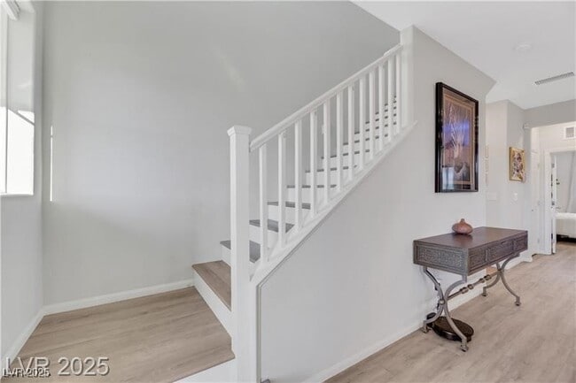 Building Photo - 1180 Solano Hills Ct