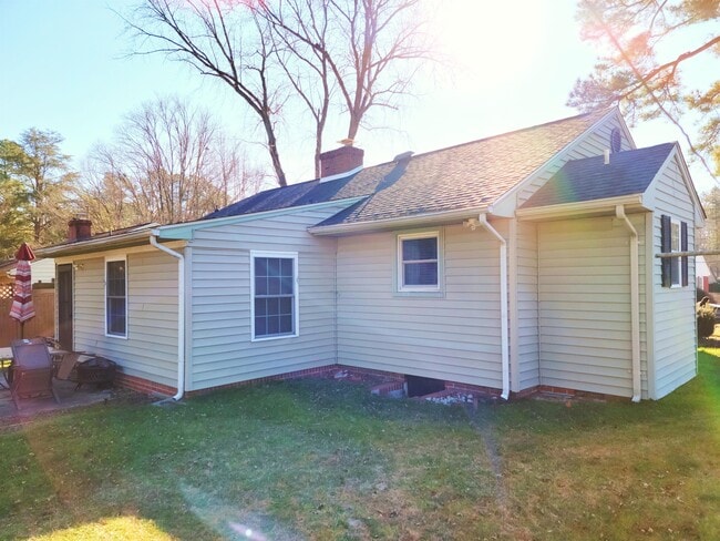 Building Photo - 505 Monticello Ave