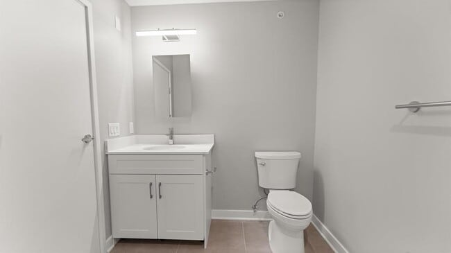 Building Photo - 475 Communipaw Ave