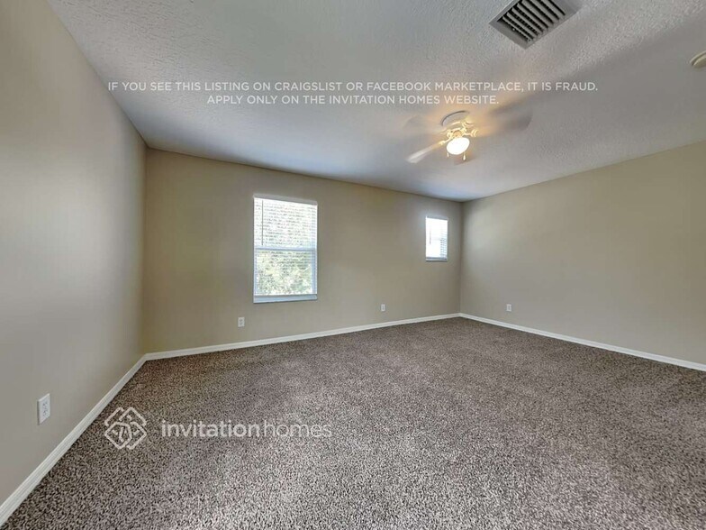 Building Photo - 11170 Golden Silence Dr