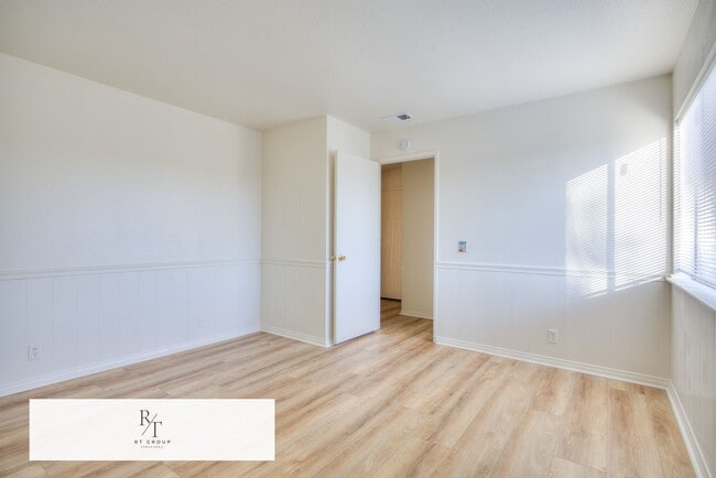 Building Photo - Lowest in the area!  Beautiful Family Home...