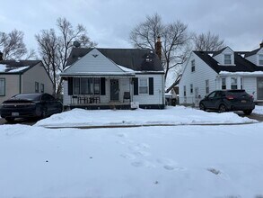 Building Photo - 12986 Pullman