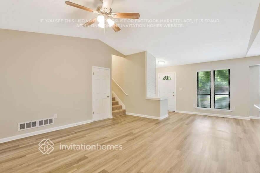 Building Photo - 5145 Forest Mist Dr