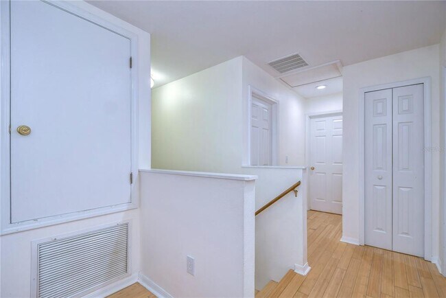 Building Photo - 17455 Garden Heath Ct