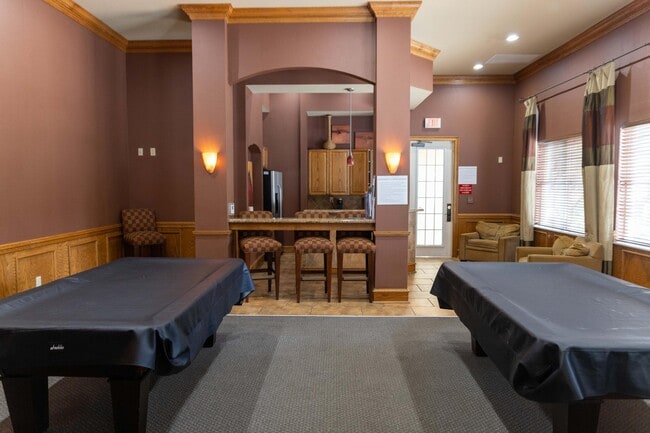 Building Photo - 6410 Emerald Dunes Dr