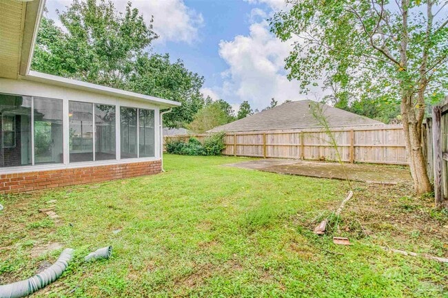 Building Photo - 9144 Sebring Dr