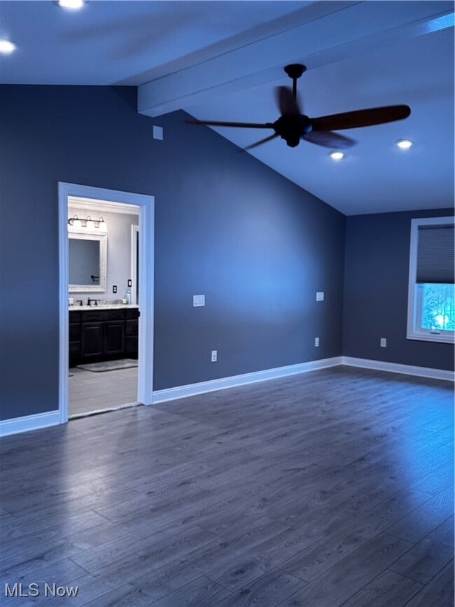 Building Photo - 7633 Hidden Dr