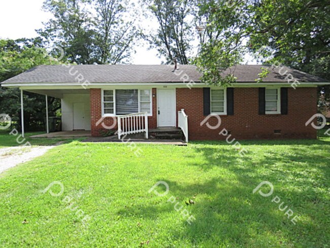 Primary Photo - 3110 Leftwich St NW