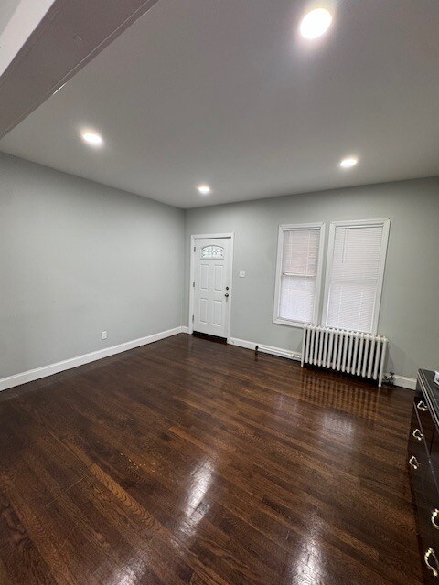 Building Photo - 83 Park Ave