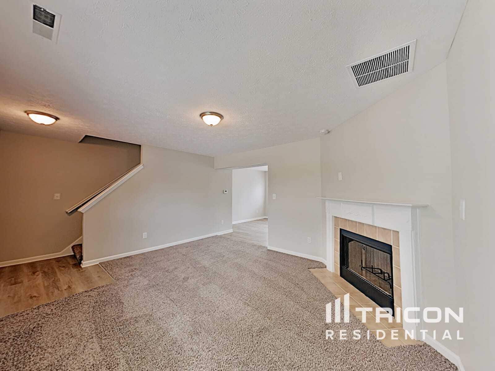 Building Photo - 4066 Knollwood Ave