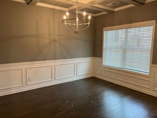 Building Photo - 108 W River Cane Run