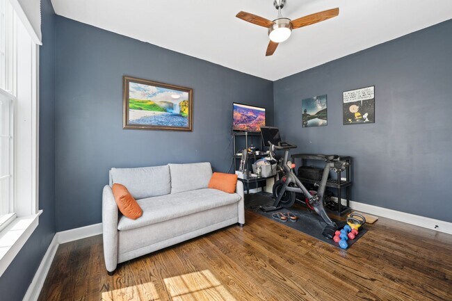 Building Photo - One-of-a-Kind 4 Bedroom, 3 Bathroom Home i...