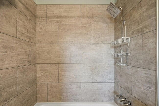 Building Photo - 9413 Quail Meadow Dr