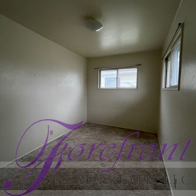 Building Photo - 1504 Cody Ave