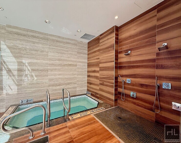Building Photo - 1 Bedroom Unit in Turtle Bay