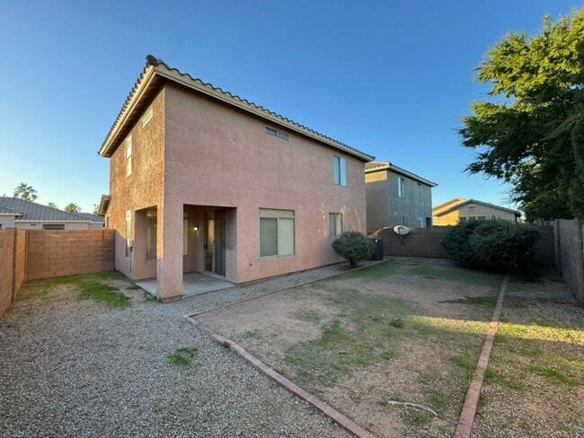 Building Photo - Willis Ranch Home in Chandler