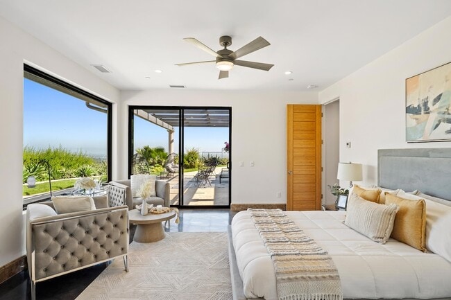 Building Photo - 5572 Rainier St