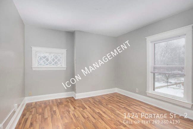 Building Photo - 1424 Portage Street