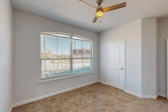 Building Photo - Well Appointed Four Bedroom in Desirable Community of Ryan Meadows, Denton Texas