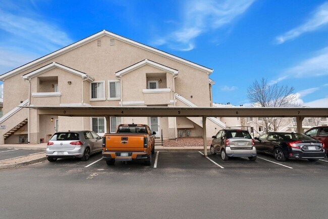 Building Photo - 3625 Strawberry Field Grove