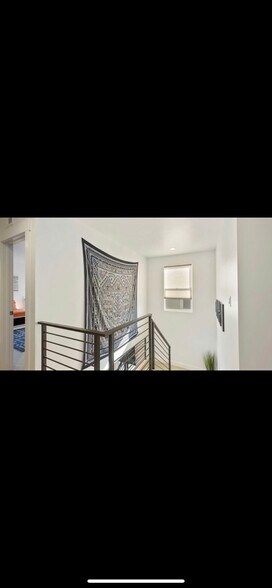 Building Photo - 11449 S Abbey Mill Dr