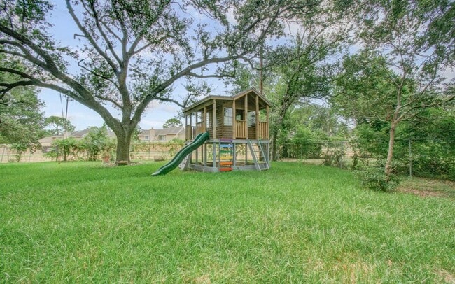 Building Photo - 12214 Braewick Dr