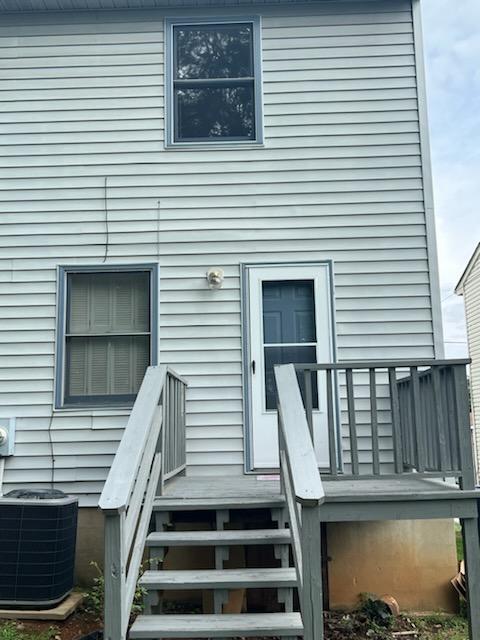 Building Photo - Wallace