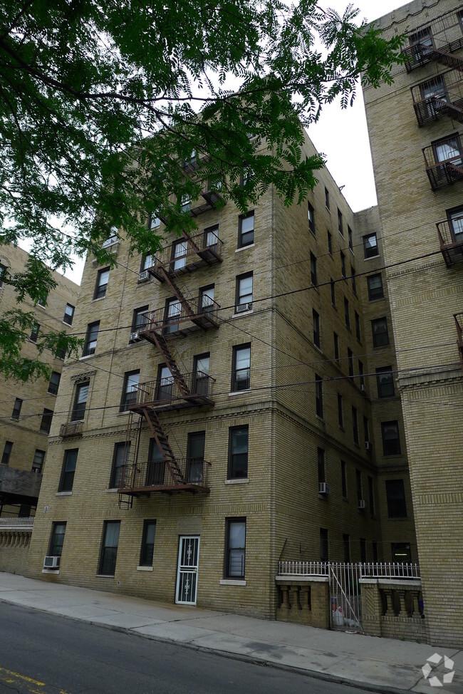 114 W 238th St 114 W 238th St Bronx NY 10463 Apartment Finder