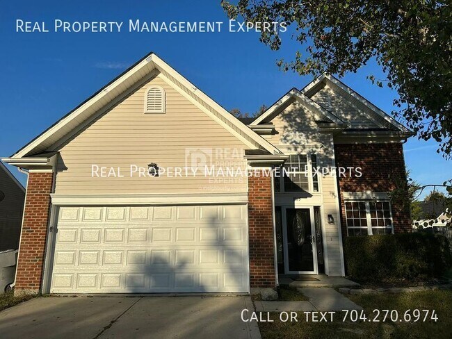Building Photo - 8815 Firestreak Dr